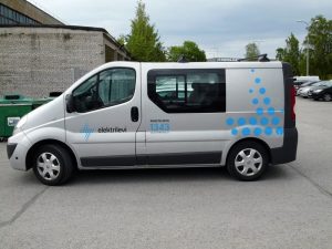 kleebisreklaamid-elektrilevi-soidukite-kiletamine-firmagraafikasse-1—copy.1000×1000